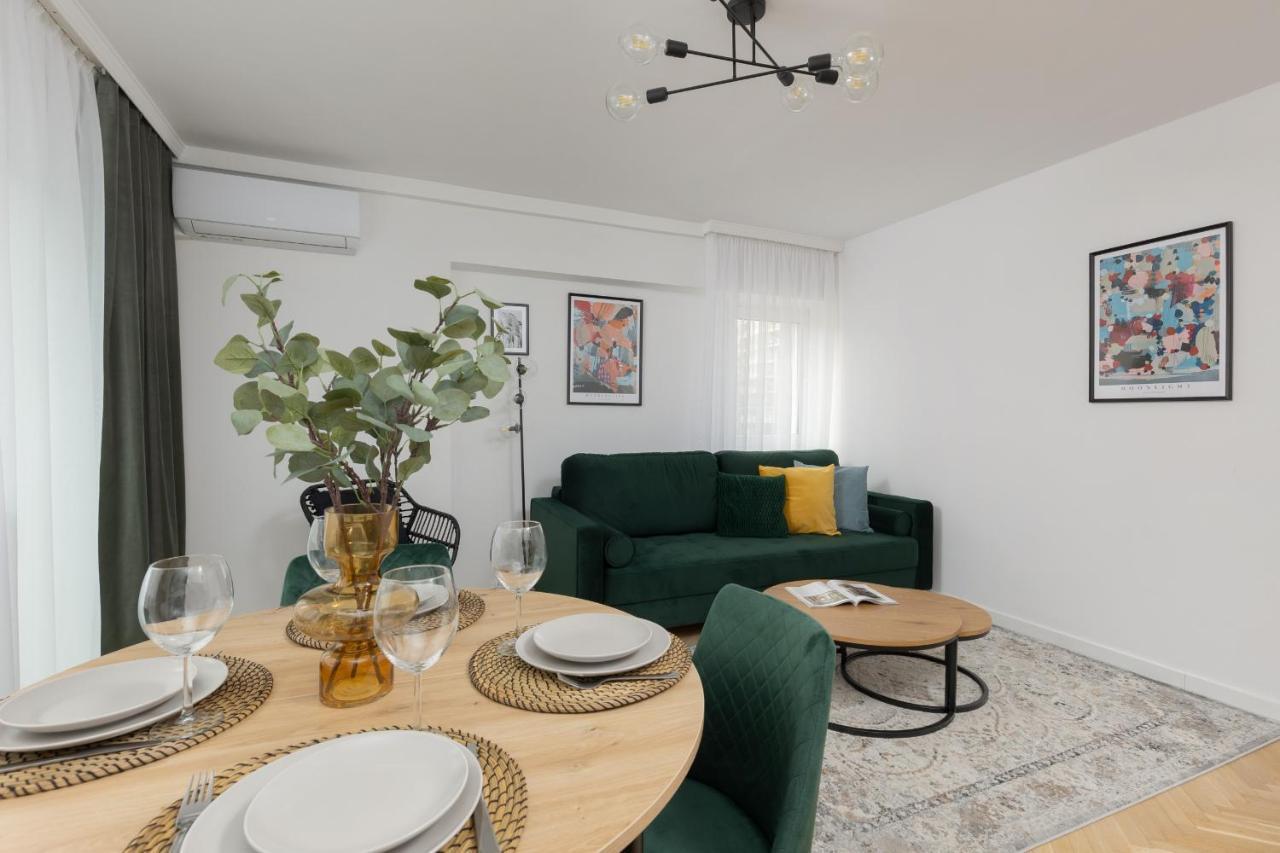 Stylish Apartment Heart Of Warsaw By Noclegi Renters Extérieur photo